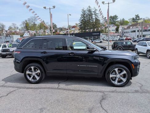 Used 2022 Jeep Grand Cherokee Limited 4xe AWD/4WD image 5