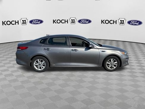 Used 2016 Kia Optima LX w/ LX Convenience Package FWD image 9
