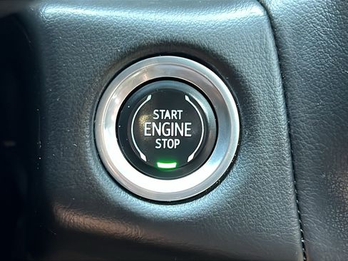 Certified 2023 GMC Yukon AT4 AWD/4WD image 32