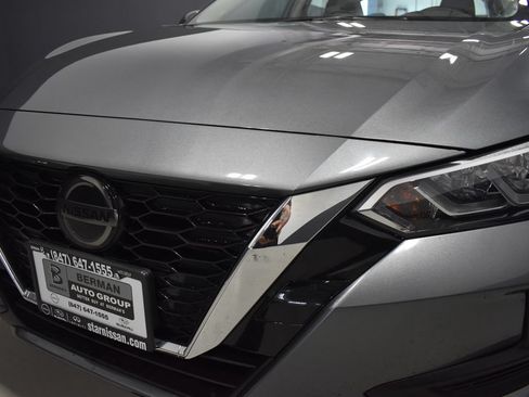 Certified 2023 Nissan Sentra SV FWD image 11