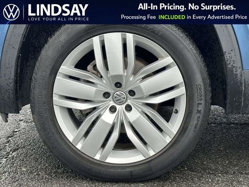 Used 2019 Volkswagen Atlas SE w/ Towing Package image 8