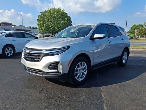 Used 2022 Chevrolet Equinox LT FWD image 3