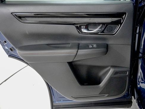 Certified 2025 Honda CR-V Sport Touring image 37