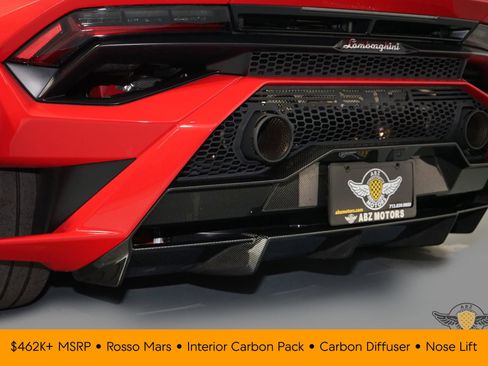 Used 2023 Lamborghini Huracan STO RWD image 13