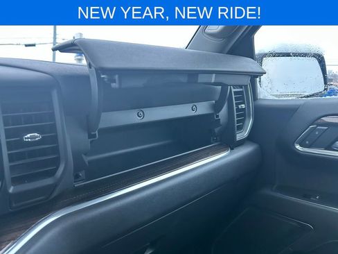 Used 2023 Chevrolet Silverado 1500 LT Trail Boss w/ Protection Package image 32