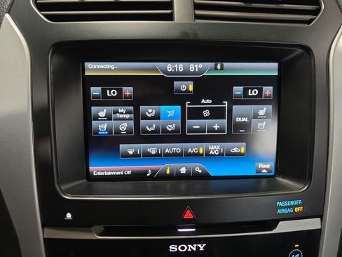 Used 2015 Ford Explorer Sport w/ Equipment Group 401A AWD/4WD image 28