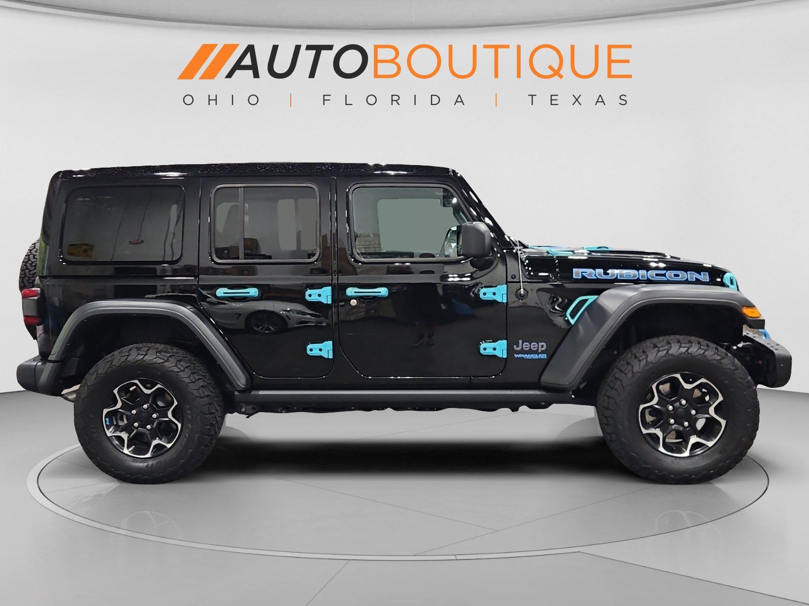 Used 2022 Jeep Wrangler Unlimited Rubicon 4xe w/ Steel Bumper Group AWD/4WD image 6