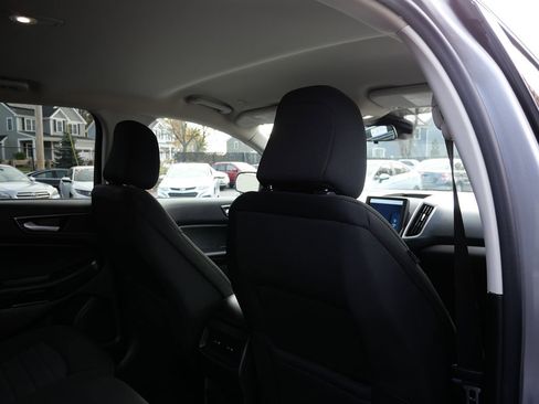 Used 2021 Ford Edge SE w/ Cargo Accessory Package image 23