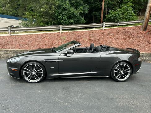 Used 2011 Aston Martin DBS Volante RWD image 4