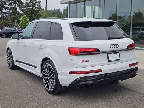 Used 2025 Audi SQ7 Prestige AWD/4WD image 3