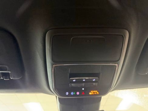 New 2026 GMC Acadia Denali Ultimate w/ LPO, Floor Liner Package image 20