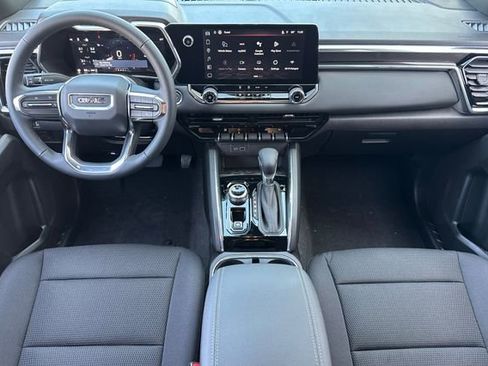 New 2026 GMC Canyon Elevation image 13