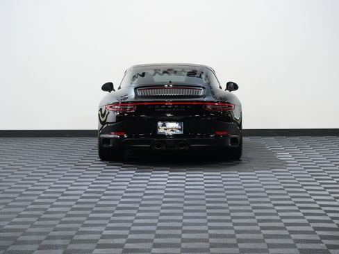 Used 2017 Porsche 911 Targa 4 GTS AWD/4WD image 7