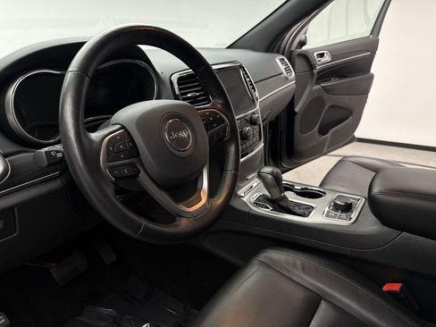 Used 2021 Jeep Grand Cherokee Limited w/ Trailer Tow Group IV image 10