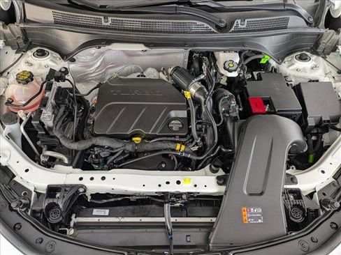 Used 2025 Buick Envista Sport Touring image 20