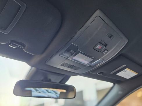 Used 2022 Lexus UX 250h 250h Base image 37