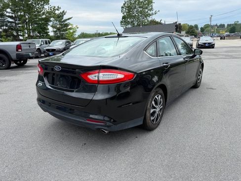 Used 2013 Ford Fusion S FWD image 6