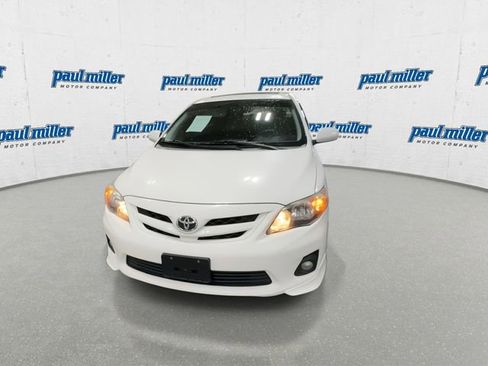 Used 2011 Toyota Corolla S image 4