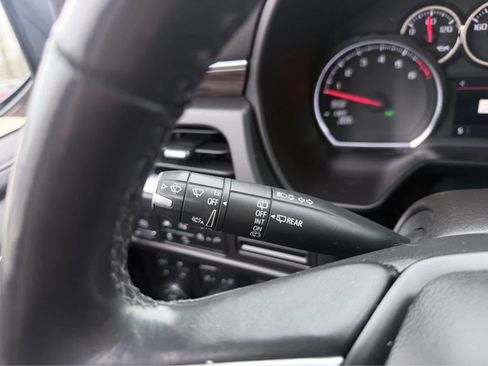 Used 2021 Chevrolet Tahoe Z71 w/ Luxury Package image 21