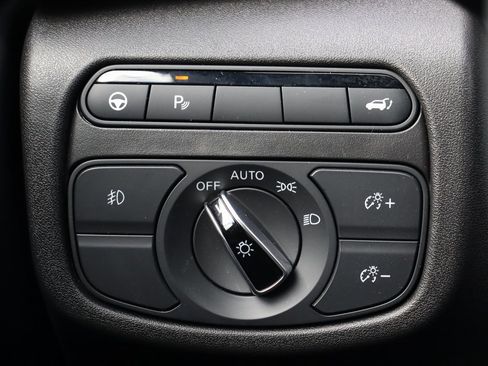 Certified 2025 INFINITI QX50 Sport image 35