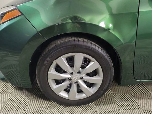 Used 2015 Toyota Corolla LE image 11