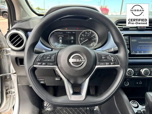 Used 2023 Nissan Versa SV FWD image 18