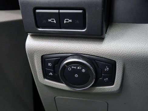 Used 2017 Ford F150 XLT w/ Trailer Tow Package AWD/4WD image 26