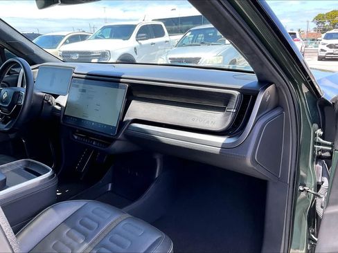 Used 2023 Rivian R1S Launch Edition AWD/4WD image 23