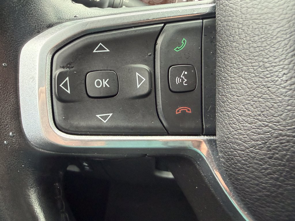 Used 2023 RAM 1500 Laramie AWD/4WD image 30