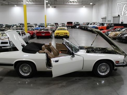 Used 1989 Jaguar XJS V12 Convertible RWD image 30