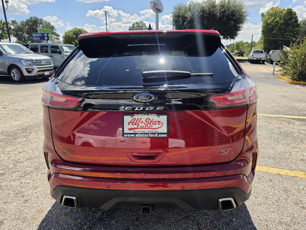 Used 2023 Ford Edge ST AWD/4WD image 6