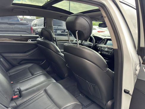 Used 2017 Genesis G80 3.8 w/ Option Group 02 AWD/4WD image 39