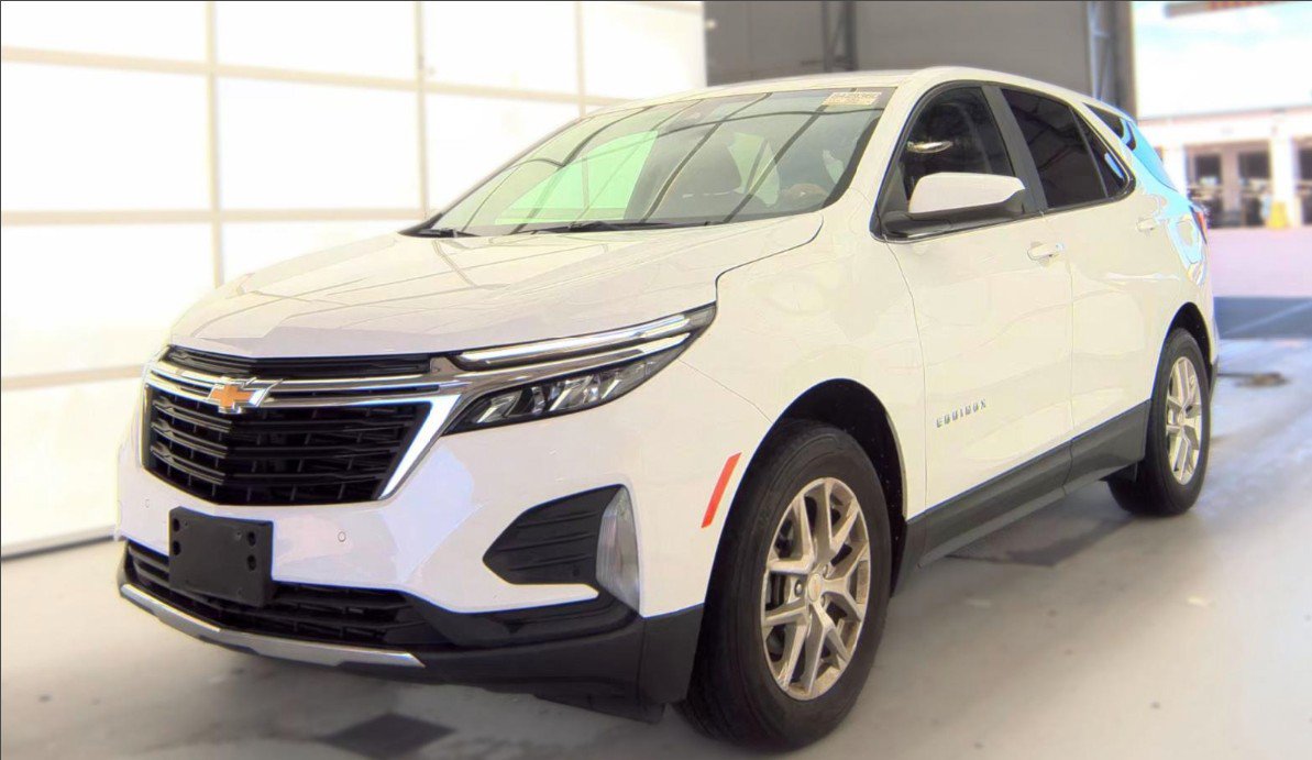 Used 2022 Chevrolet Equinox LT AWD/4WD image 1