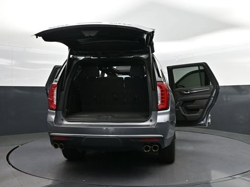 Used 2022 GMC Yukon Denali w/ Denali Premium Package image 53