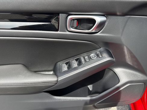 Certified 2023 Honda Civic Sport Touring image 9