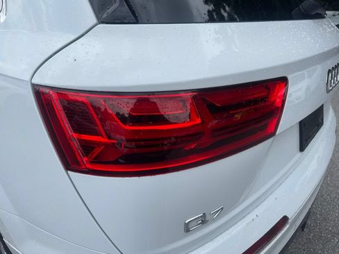 Used 2018 Audi Q7 3.0T Premium Plus AWD/4WD image 9