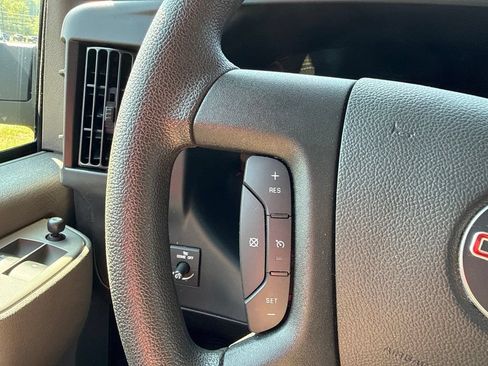 Used 2025 GMC Savana 2500 w/ Driver Convenience Package RWD image 9