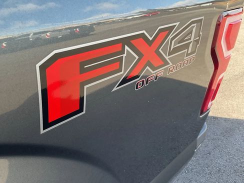 Used 2019 Ford F150 Lariat w/ FX4 Off-Road Package image 14