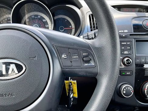 Used 2011 Kia Forte EX FWD image 11