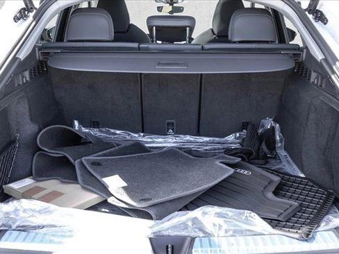 New 2026 Audi Q5 Premium Plus image 22