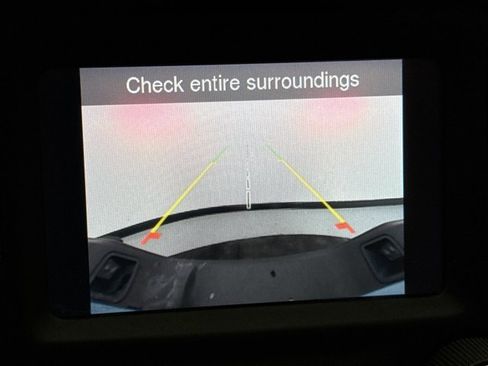 Used 2021 Jeep Gladiator Sport image 16