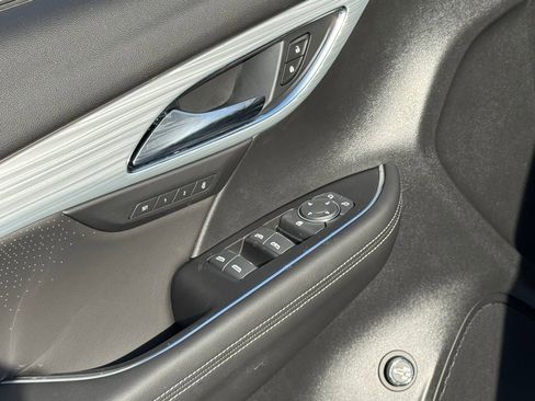 New 2026 Buick Envision Avenir image 19