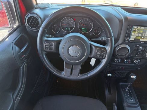 Used 2015 Jeep Wrangler Unlimited Sport w/ Quick Order Package 24S image 13