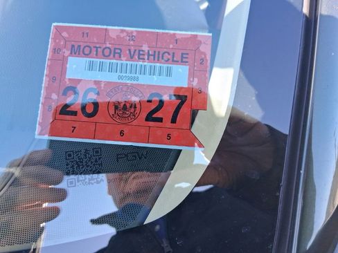 Used 2016 Honda HR-V EX image 10