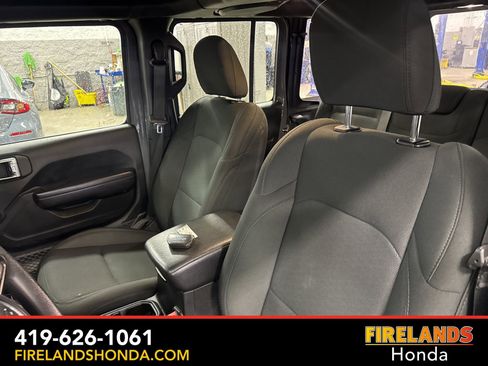 Used 2020 Jeep Wrangler Unlimited Sport image 14