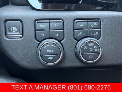 Used 2025 Chevrolet Silverado 3500 LTZ w/ LTZ Plus Package AWD/4WD image 33