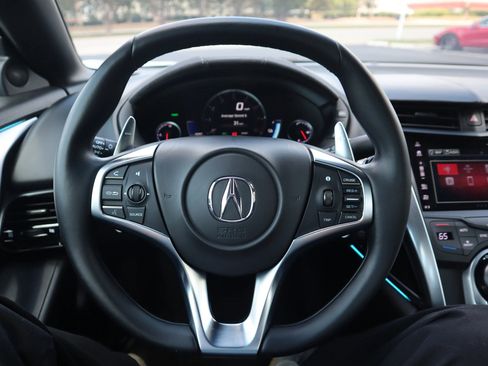 Used 2018 Acura NSX AWD/4WD image 5