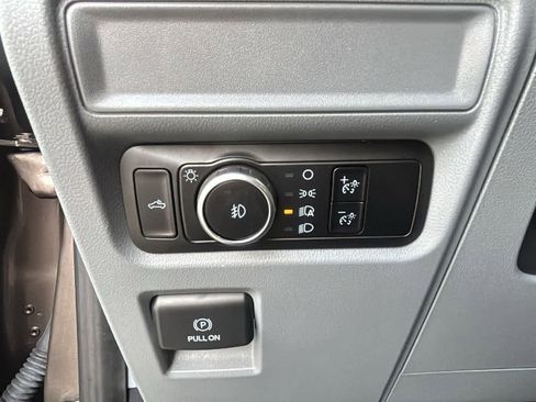 Used 2023 Ford F150 XLT image 13