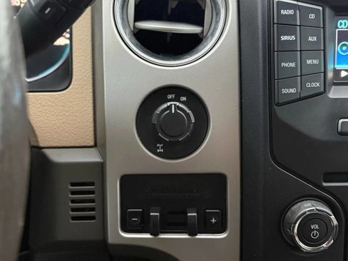 Used 2013 Ford F150 XLT w/ Luxury Equipment Group image 22