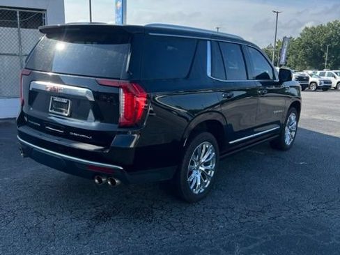 Used 2023 GMC Yukon Denali AWD/4WD image 8